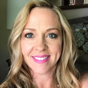 Meet your Posher, Adrienne